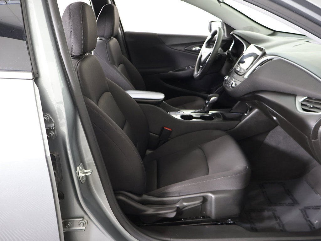 Used 2024 Chevrolet Malibu LT FWD image 30