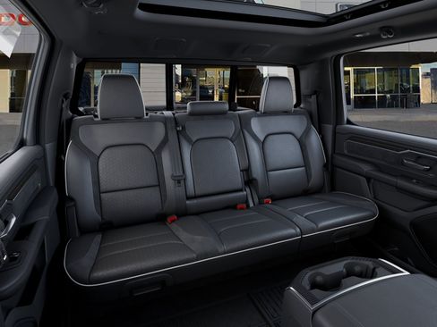 New 2026 RAM 1500 Laramie AWD/4WD image 15