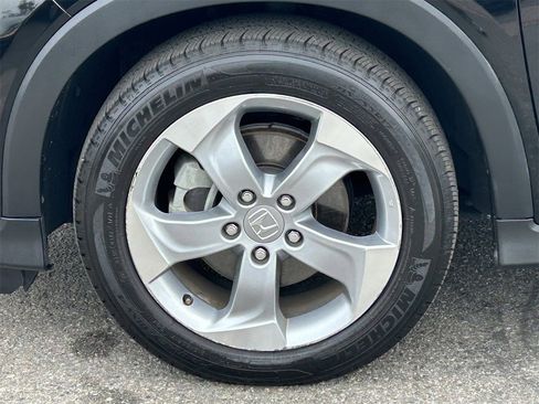 Used 2020 Honda HR-V LX image 8