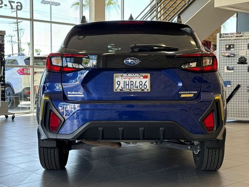 Used 2024 Subaru Crosstrek 2.5i Sport w/ Crosstrek Mirror Package AWD/4WD image 4