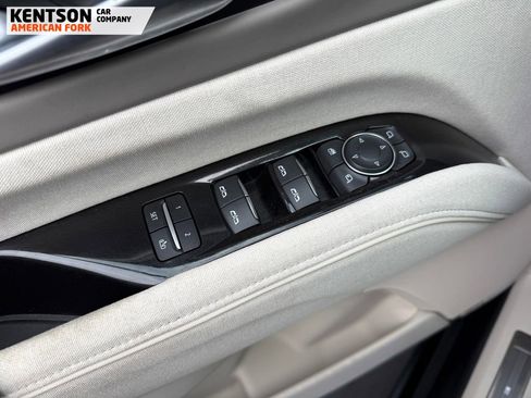 Used 2024 Cadillac Escalade Sport Platinum w/ LPO, ONYX Package image 25