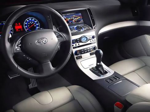 Used 2008 INFINITI G37 Journey RWD image 4