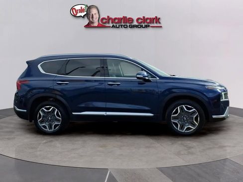Used 2022 Hyundai Santa Fe Limited FWD image 6
