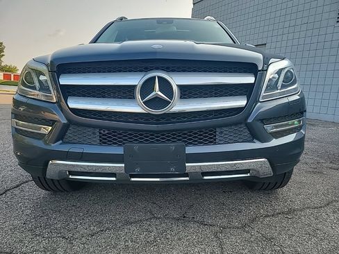 Used 2015 Mercedes-Benz GL 450 4MATIC image 3