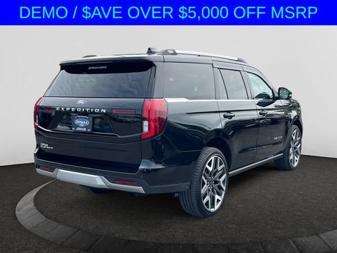 New 2026 Ford Expedition Platinum w/ Platinum Ultimate Package AWD/4WD image 6