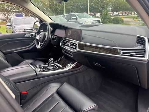 Used 2020 BMW X7 xDrive40i w/ Cold Weather Package image 24