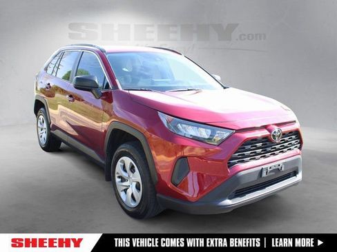 Certified 2021 Toyota RAV4 LE image 1