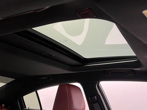 Used 2023 Dodge Charger SRT Hellcat w/ Harman/Kardon Audio Group image 13