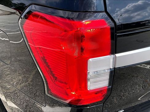 Used 2024 Ford Expedition Max XLT RWD image 29