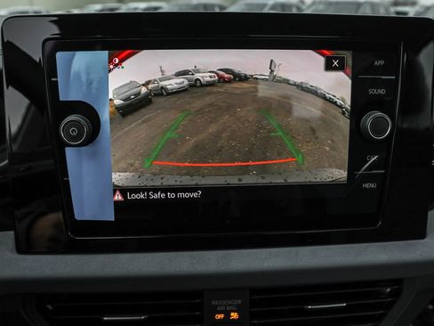 New 2026 Volkswagen Jetta SE FWD image 7