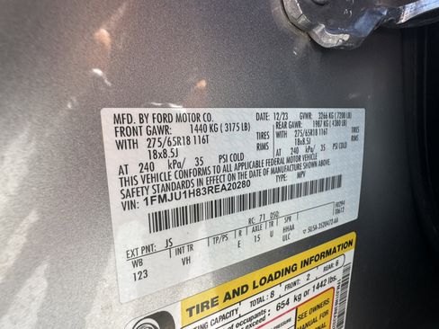 Used 2024 Ford Expedition XLT RWD image 38