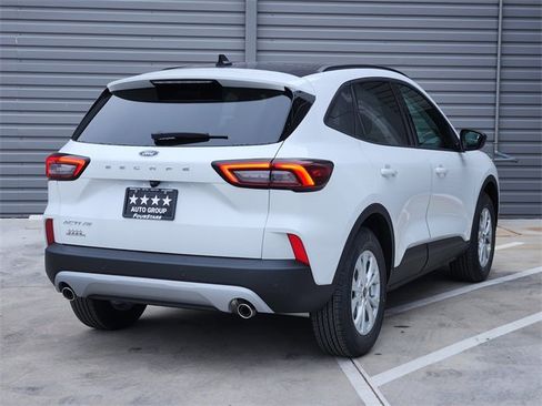 New 2026 Ford Escape Active w/ Active Premium Tech Pack image 4
