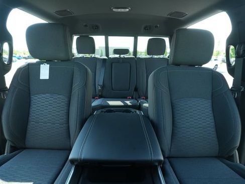 New 2026 RAM 2500 Big Horn AWD/4WD image 36