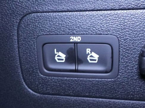 Used 2023 Hyundai Santa Fe Calligraphy image 31