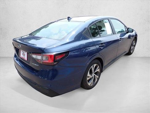Certified 2025 Subaru Legacy Premium AWD/4WD image 4