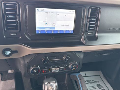 Used 2021 Ford Bronco Wildtrak image 17