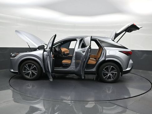 Used 2023 Lexus RX 350 Premium w/ Cold Area Package FWD image 33