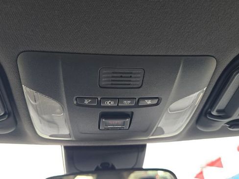 Used 2020 Toyota Corolla SE image 15