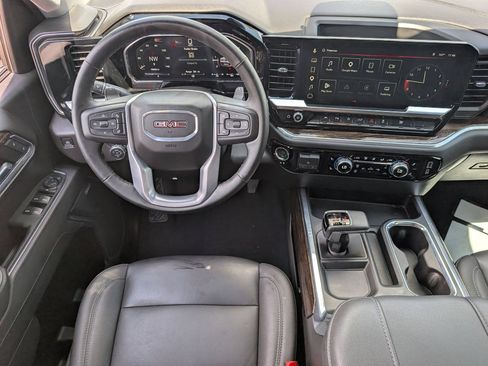 Used 2026 GMC Sierra 1500 Elevation w/ Elevation Premium Package AWD/4WD image 10