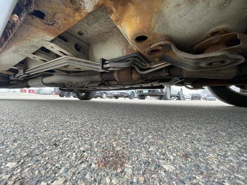 Used 2012 Chevrolet Traverse LT image 18