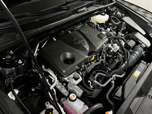 Certified 2025 Toyota Camry LE image 10