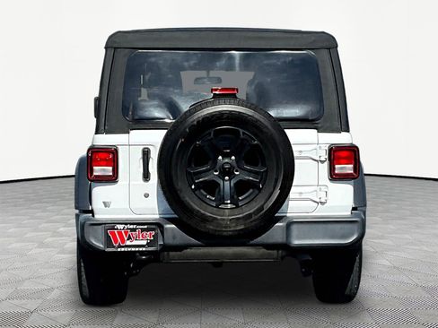 Used 2018 Jeep Wrangler Unlimited Sport S AWD/4WD image 5