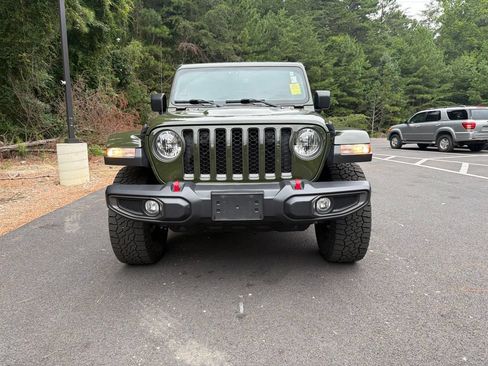 Used 2023 Jeep Gladiator Rubicon w/ Cold Weather Group AWD/4WD image 3