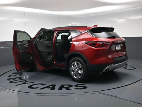 Used 2020 Chevrolet Blazer LT FWD image 19