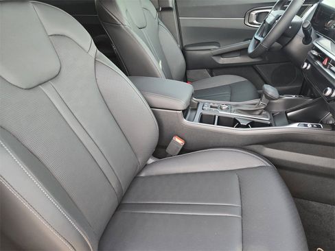 New 2026 Kia Sorento EX image 10