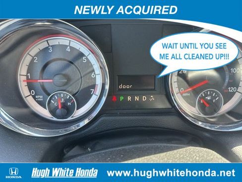 Used 2017 Dodge Grand Caravan SE image 1