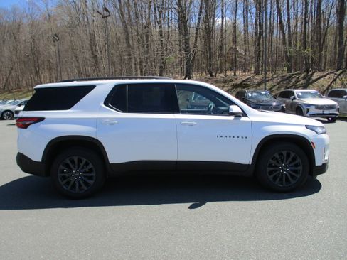 Certified 2023 Chevrolet Traverse RS AWD/4WD image 4