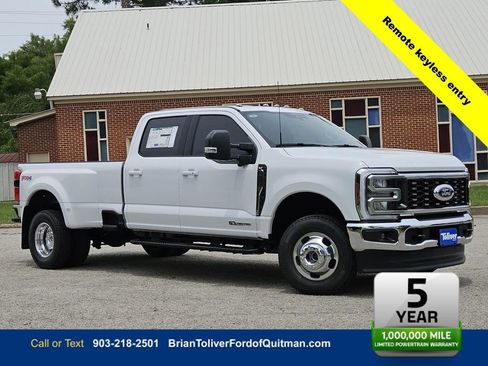 New 2026 Ford F350 XLT w/ XLT Premium Package AWD/4WD image 1