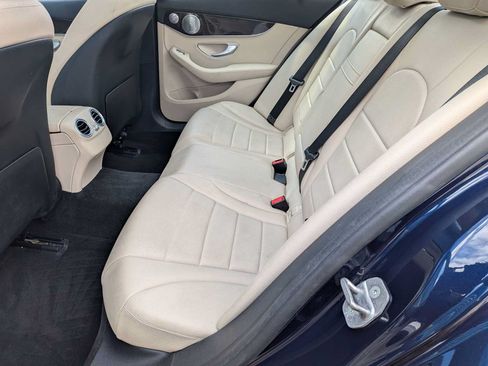 Used 2017 Mercedes-Benz C 300 4MATIC Sedan image 25