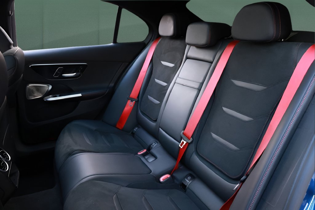 Used 2023 Mercedes-Benz C 43 AMG 4MATIC Sedan image 26