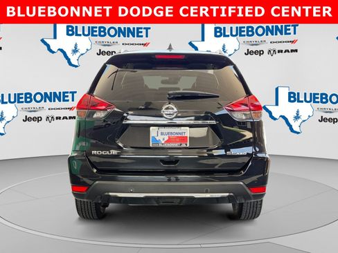Used 2019 Nissan Rogue SL AWD/4WD image 6