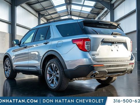 Used 2023 Ford Explorer XLT w/ Equipment Group 202A image 29