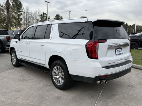 Used 2023 GMC Yukon XL Denali image 7