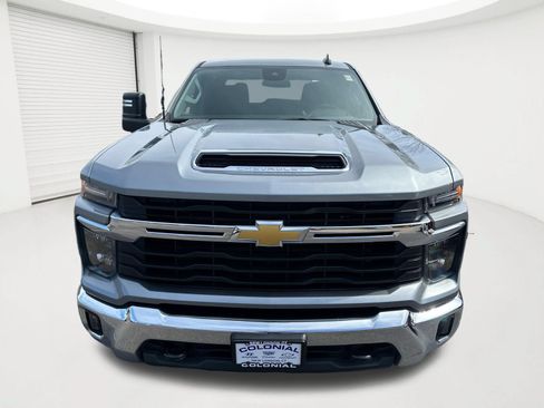 Used 2025 Chevrolet Silverado 2500 LT w/ Convenience Package AWD/4WD image 22