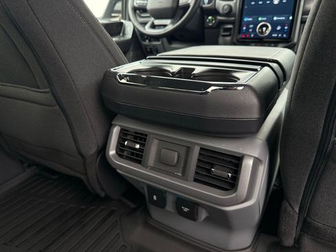 Used 2024 Ford F150 Lightning Flash image 38