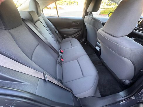 Used 2026 Toyota Corolla LE FWD image 15