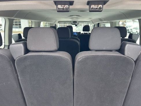 Used 2022 Ford Transit 350 XLT RWD image 20