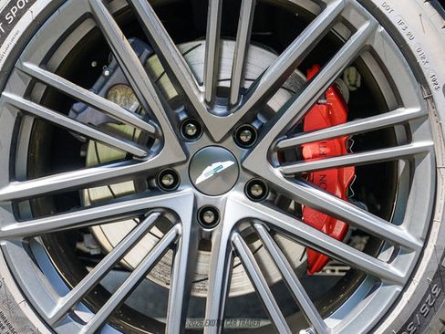 Used 2024 Aston Martin DB12 Coupe RWD image 58