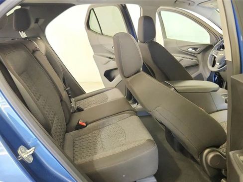 Used 2024 Chevrolet Equinox LT FWD image 29
