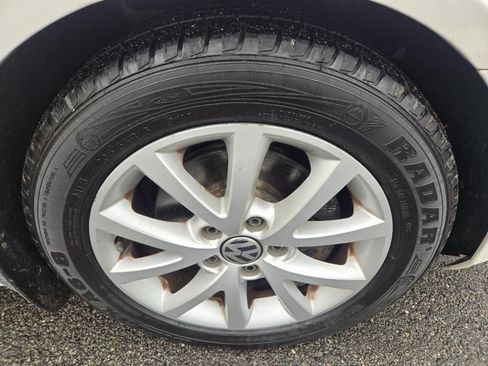 Used 2014 Volkswagen Jetta SE image 37