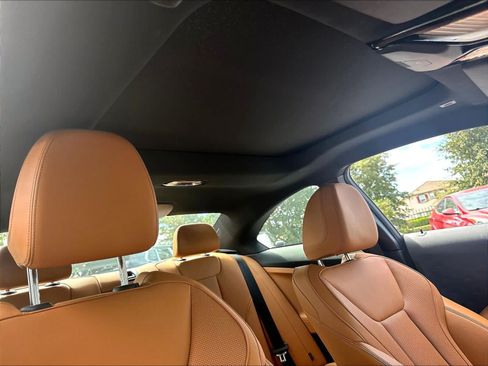Used 2024 BMW 230i Coupe w/ Convenience Package RWD image 27