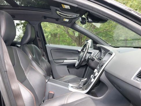 Used 2015 Volvo XC60 T6 Platinum AWD/4WD image 34