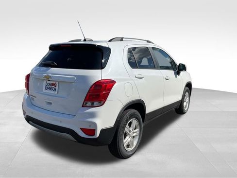 Used 2022 Chevrolet Trax LT w/ Driver Confidence Package image 21