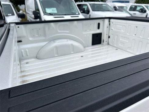 New 2025 Ford F150 Lariat w/ Equipment Group 501A Mid image 26