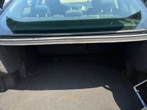 Used 2017 Ford Fusion SE FWD image 18