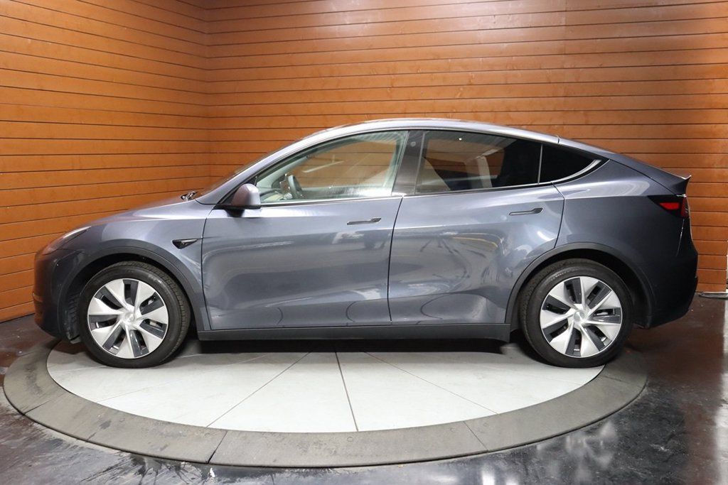 Used 2020 Tesla Model Y Long Range AWD/4WD image 9